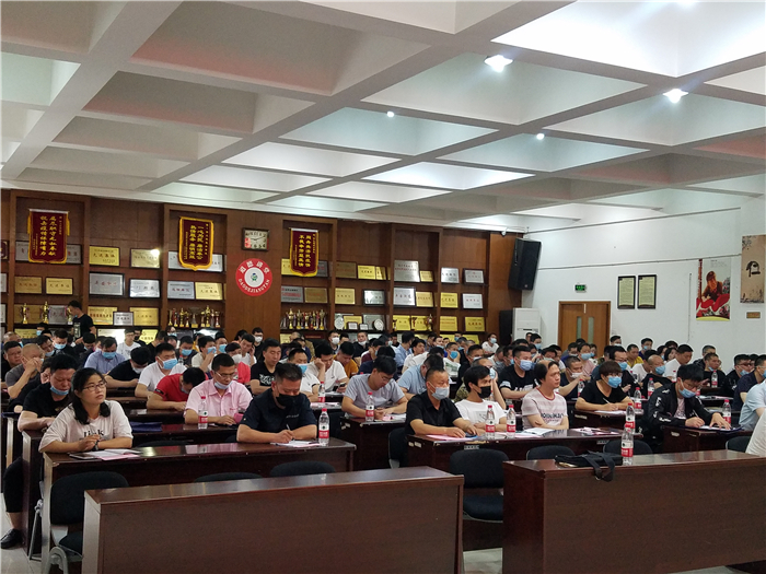 提升本領強素質 錘煉技能促發(fā)展---鹿城區(qū)企業(yè)負責人技能提升公益培訓班開班！(圖3)