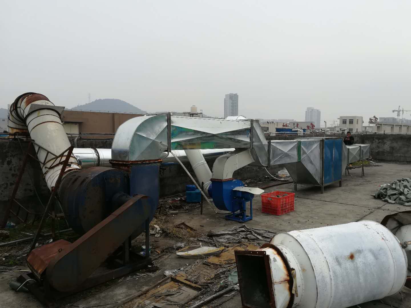 溫州市鹿城三豪皮鞋廠VOCs廢氣治理工程——等離子有機廢氣凈化器(圖3)