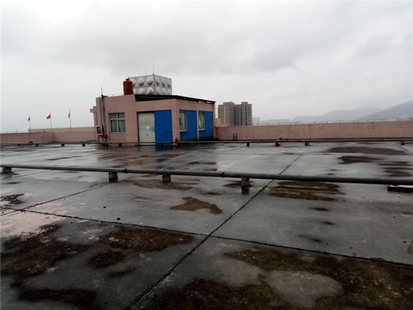 瑞安市遠(yuǎn)久鞋業(yè)有限公司VOCs廢氣治理工程——等離子有機(jī)廢氣凈化器(圖2) 瑞安市遠(yuǎn)久鞋業(yè)有限公司VOCs廢氣治理工程——等離子有機(jī)廢氣凈化器(圖2)