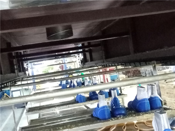 瑞安市遠(yuǎn)久鞋業(yè)有限公司VOCs廢氣治理工程——等離子有機(jī)廢氣凈化器(圖12) 瑞安市遠(yuǎn)久鞋業(yè)有限公司VOCs廢氣治理工程——等離子有機(jī)廢氣凈化器(圖12)