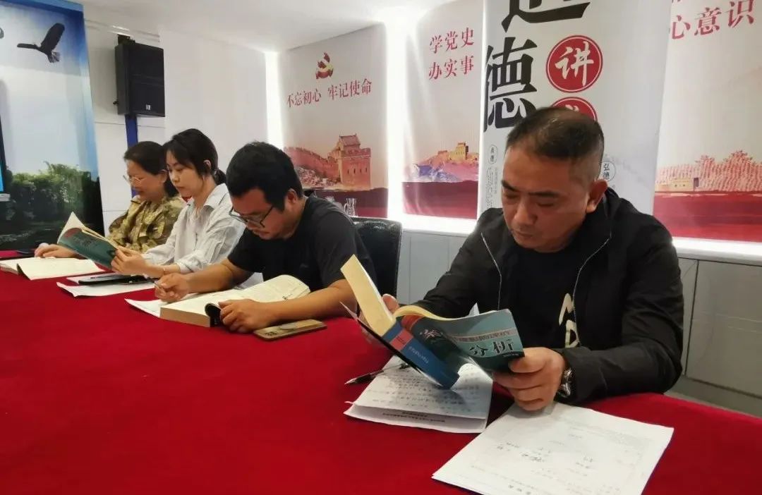 文化建設(shè)|開展全員讀書活動 建設(shè)學(xué)習(xí)型企業(yè)(圖2) 文化建設(shè)|開展全員讀書活動 建設(shè)學(xué)習(xí)型企業(yè)(圖2)